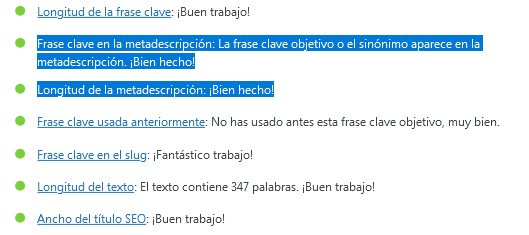 Yoast hace una revisión en línea de todos los puntos necesarios a mejorar, incluyendo la metadescripción.